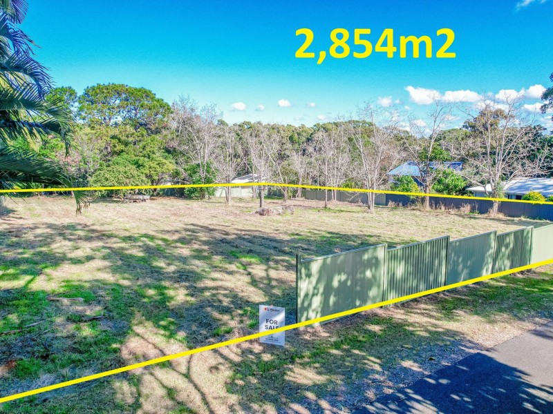 9-11 Roebuck Road, Russell Island QLD 4184