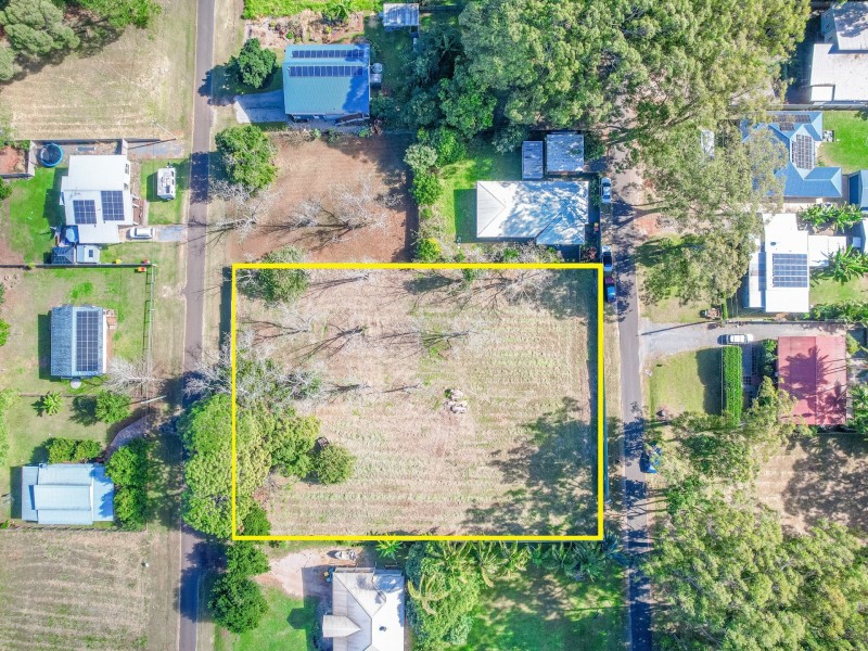 9-11 Roebuck Road, Russell Island QLD 4184