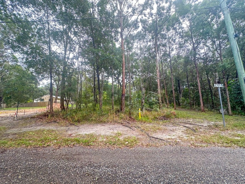 35 Burke Ave, Russell Island QLD 4184