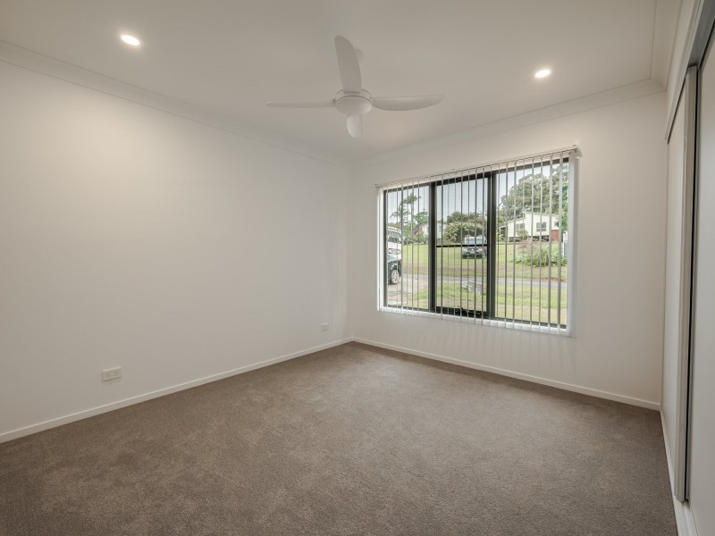 17 Mountain View Cres, Russell Island QLD 4184
