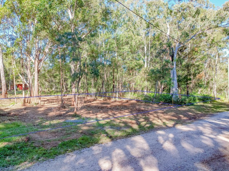 13 Trevanna Avenue, Russell Island QLD 4184