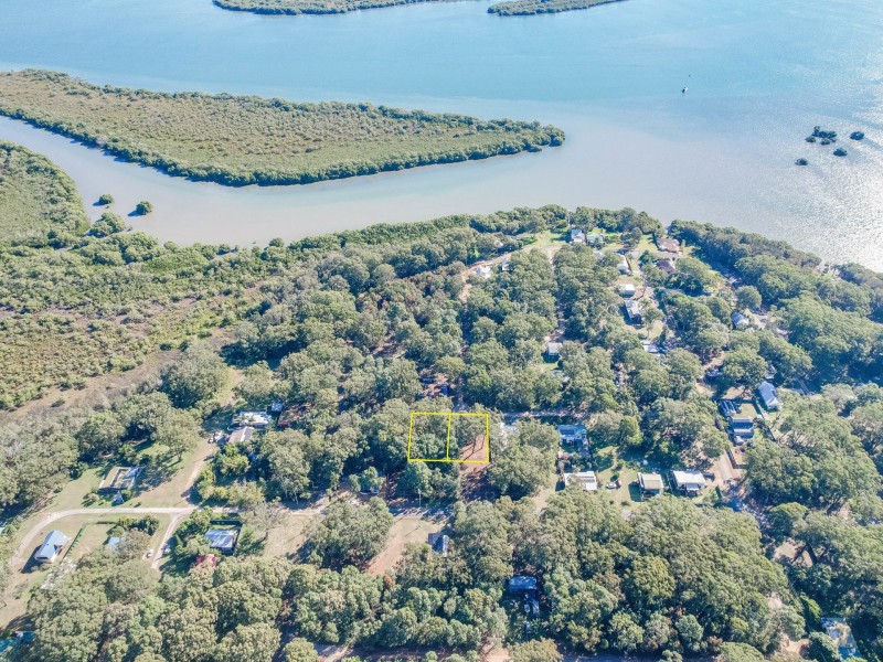 13 Trevanna Avenue, Russell Island QLD 4184