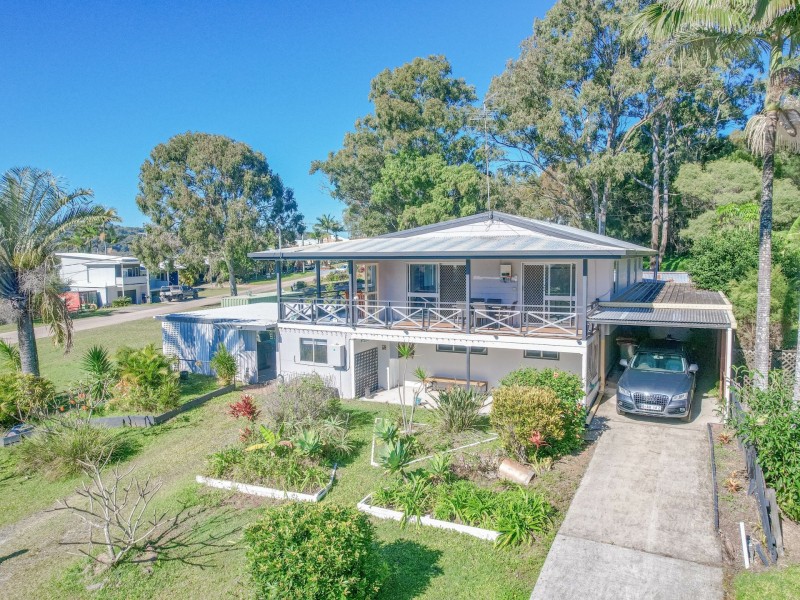 70 Barcelona Terrace, Russell Island QLD 4184