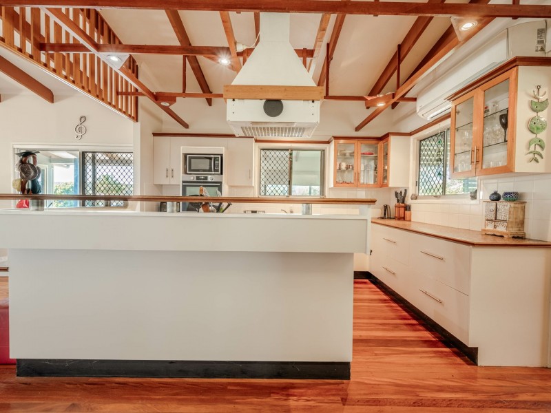 70 Barcelona Terrace, Russell Island QLD 4184