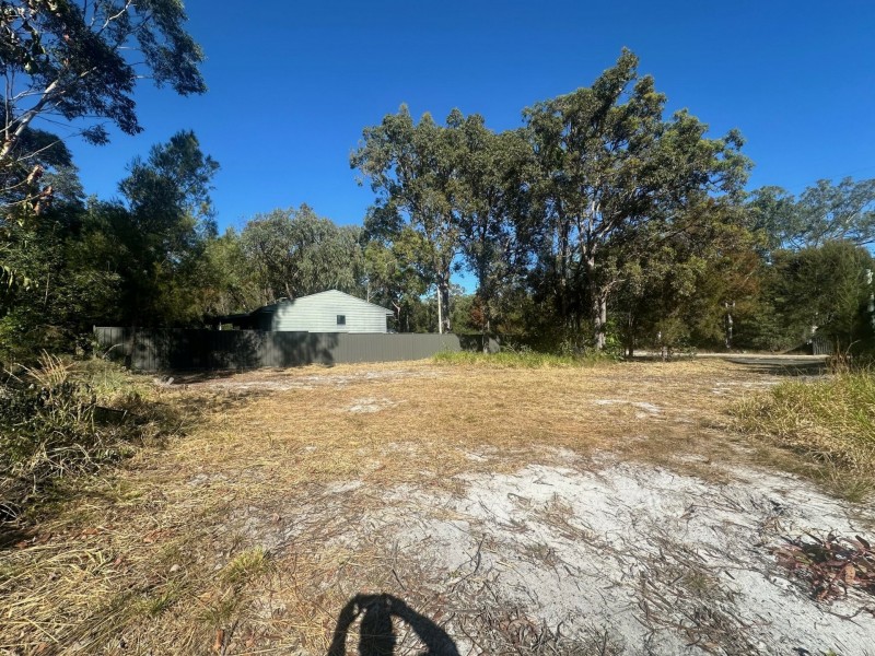 179 Centre Road, Russell Island QLD 4184