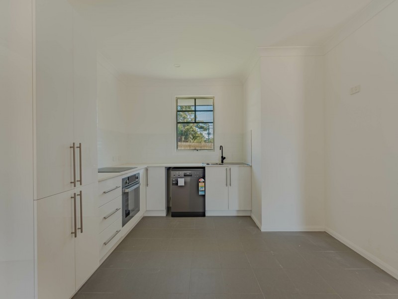26 Guthrie Street, Russell Island QLD 4184