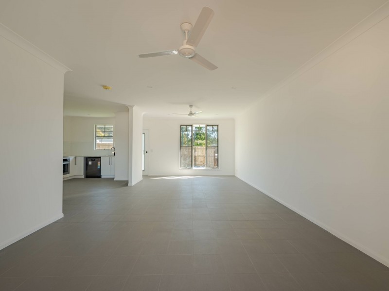 26 Guthrie Street, Russell Island QLD 4184