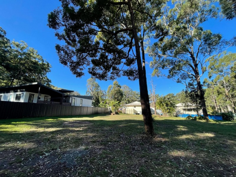 4 Billambang Street, Russell Island QLD 4184