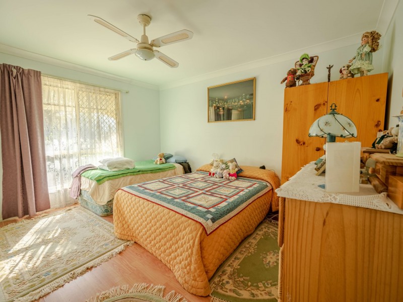 84 Minjerriba Road, Russell Island QLD 4184