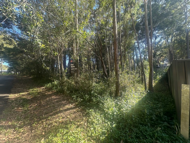 15 Villa Wood Road, Russell Island QLD 4184