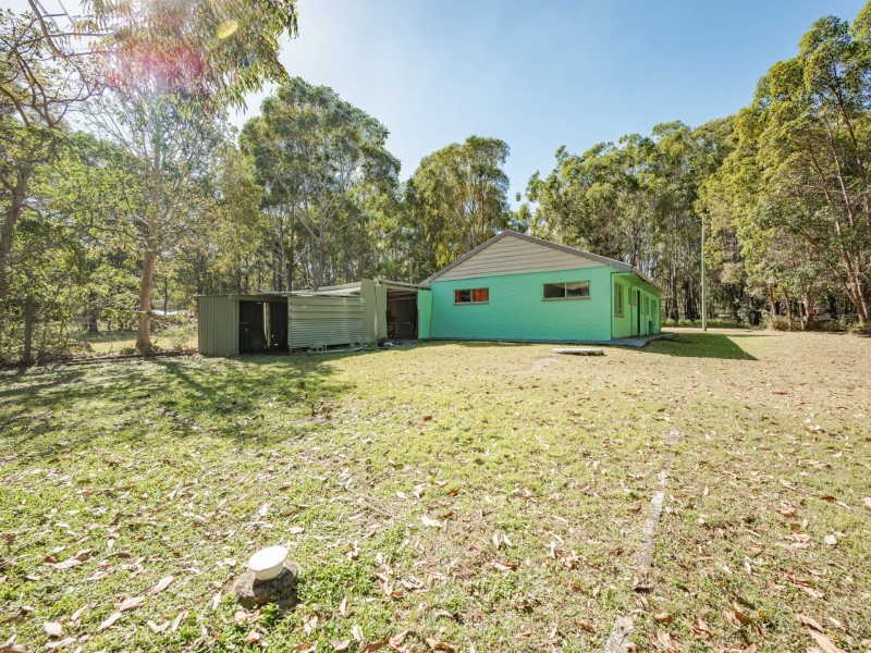 12 Rodds Road, Russell Island QLD 4184