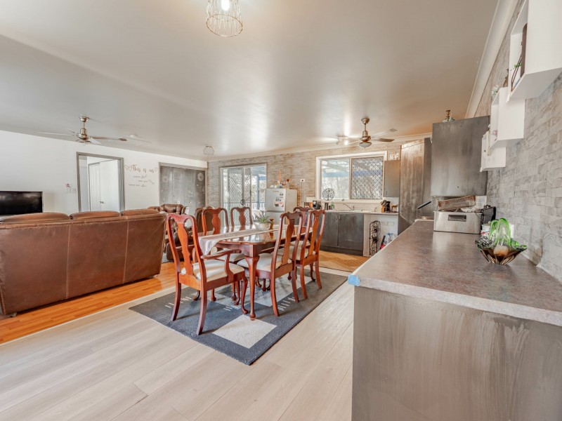 1 Barcelona Terrace, Russell Island QLD 4184