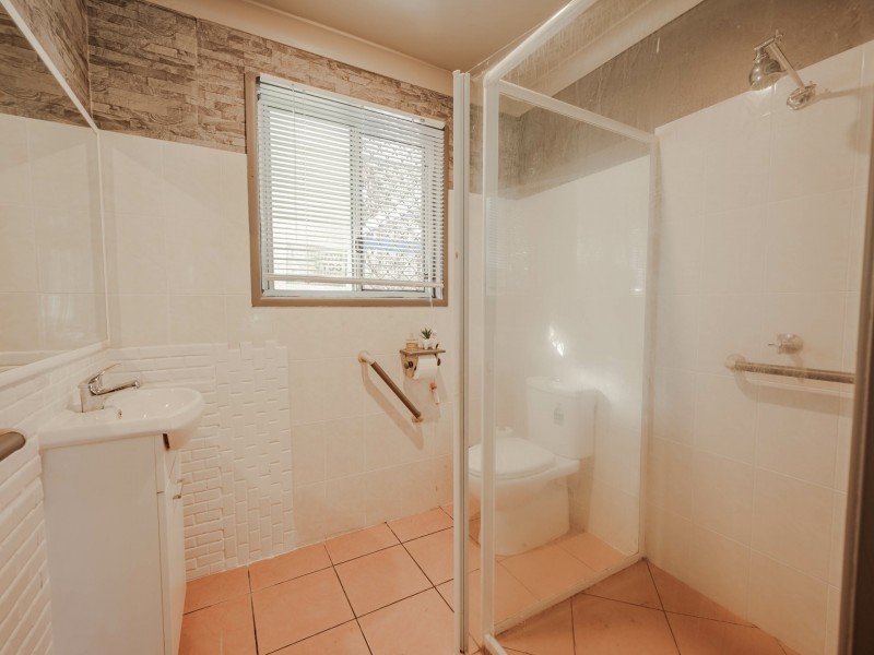1 Barcelona Terrace, Russell Island QLD 4184