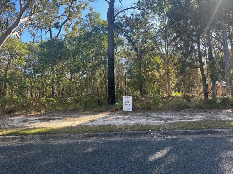 5 Shore Street, Russell Island QLD 4184