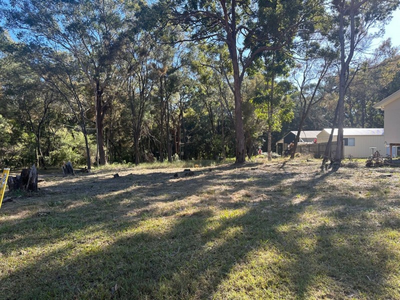 1 Sapphire Street, Russell Island QLD 4184