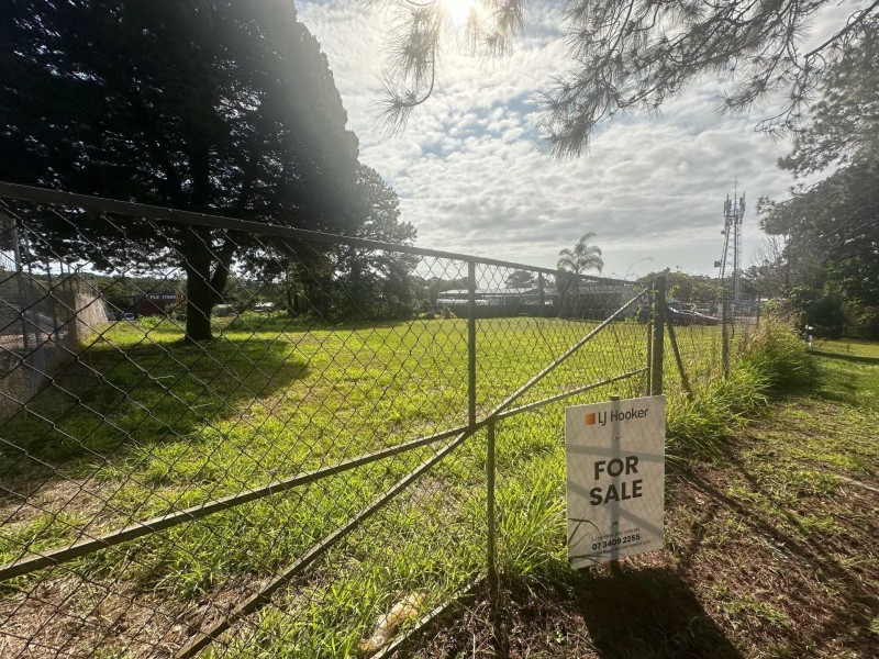 77 High Street, Russell Island QLD 4184