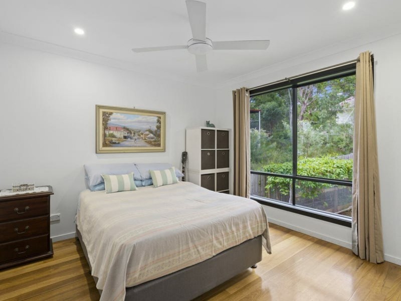 7 James Street, Russell Island QLD 4184
