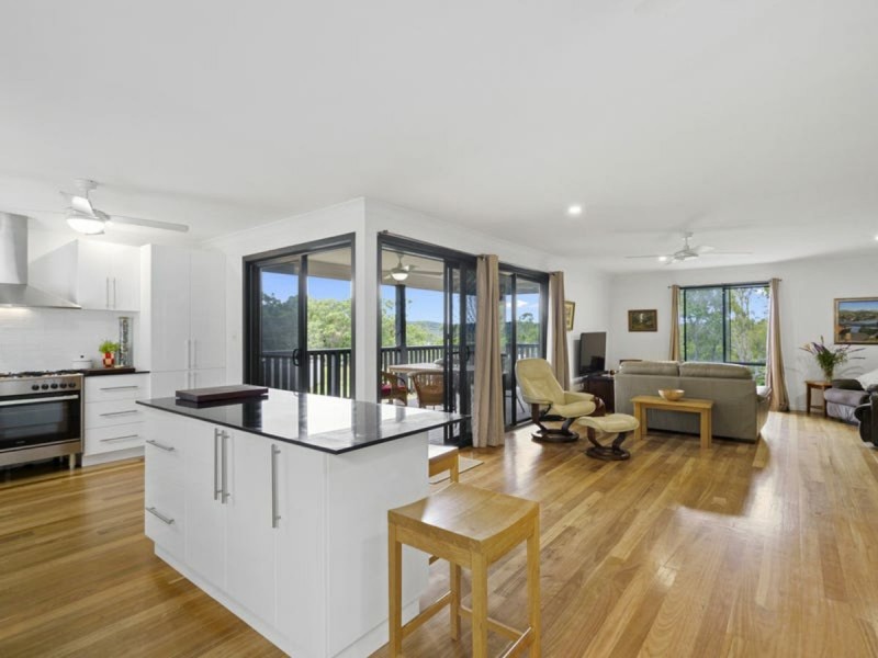 7 James Street, Russell Island QLD 4184