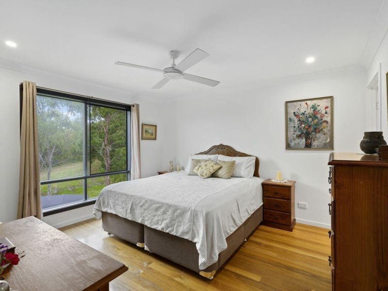 7 James Street, Russell Island QLD 4184