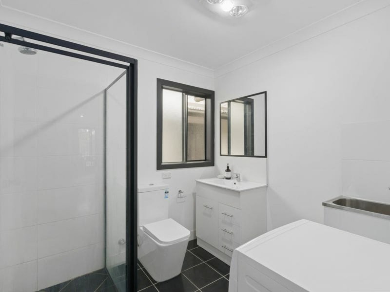 7 James Street, Russell Island QLD 4184