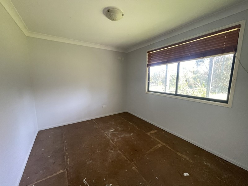 4 Ursula Street, Russell Island QLD 4184