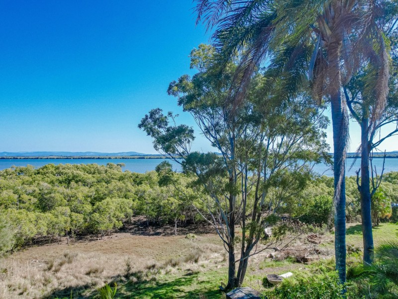 60 Deenya Parade, Russell Island QLD 4184