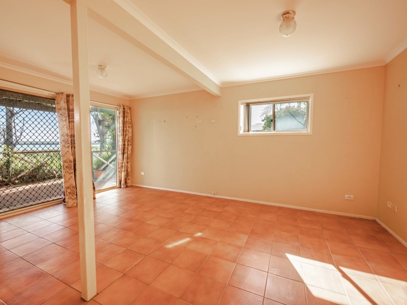 60 Deenya Parade, Russell Island QLD 4184