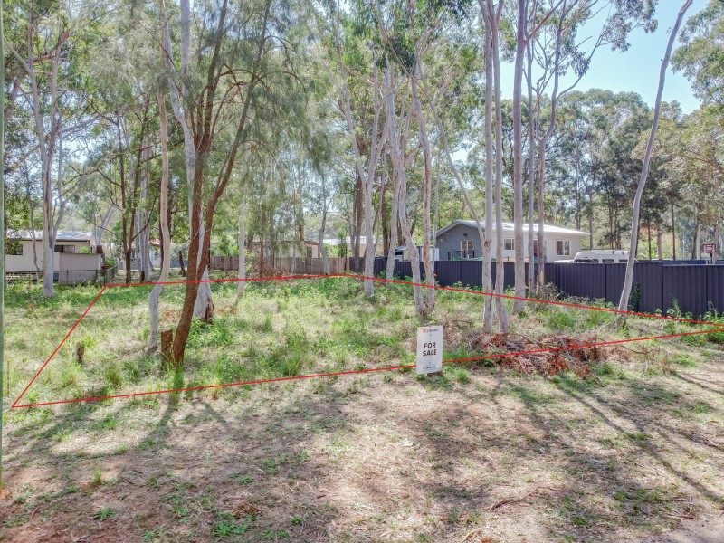 33 Belgrave Road, Russell Island QLD 4184