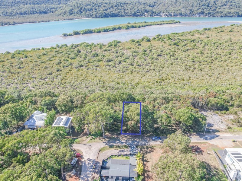 6 Leichhardt Terrace, Russell Island QLD 4184