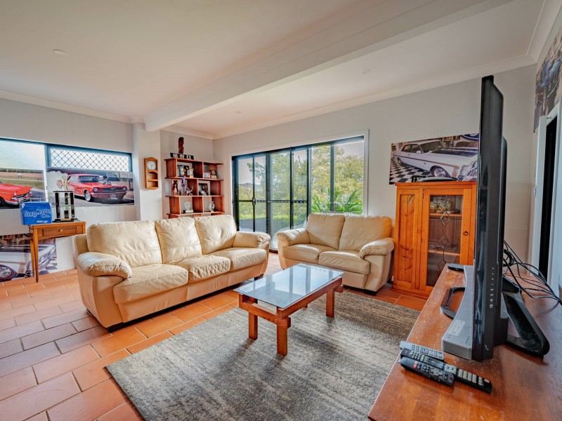 136 Canaipa Point Dve, Russell Island QLD 4184