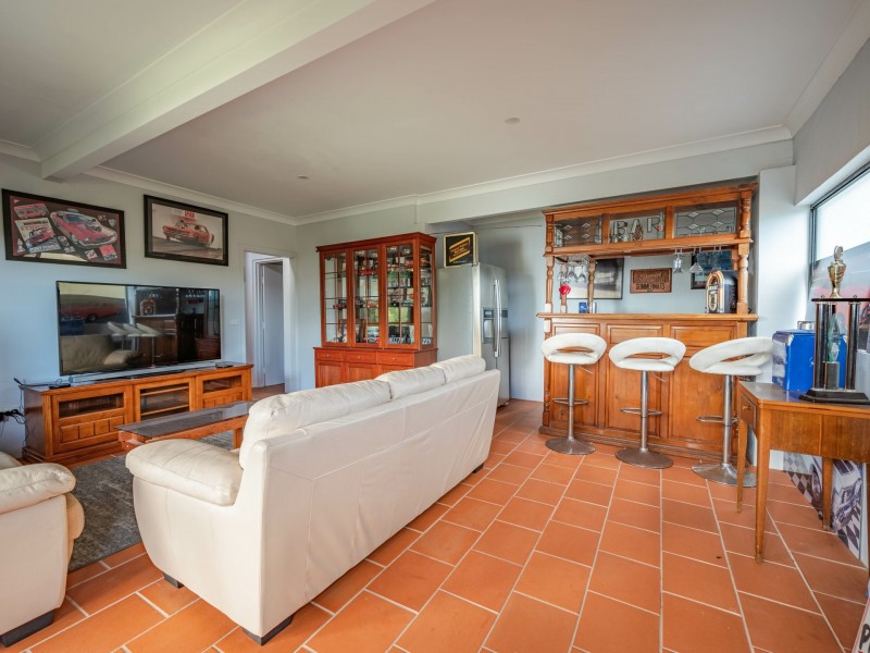 136 Canaipa Point Dve, Russell Island QLD 4184