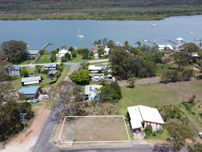 62 Barcelona Terrace, Russell Island QLD 4184
