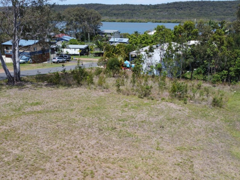 62 Barcelona Terrace, Russell Island QLD 4184