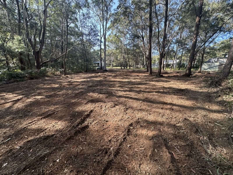 24 Martin Place, Russell Island QLD 4184