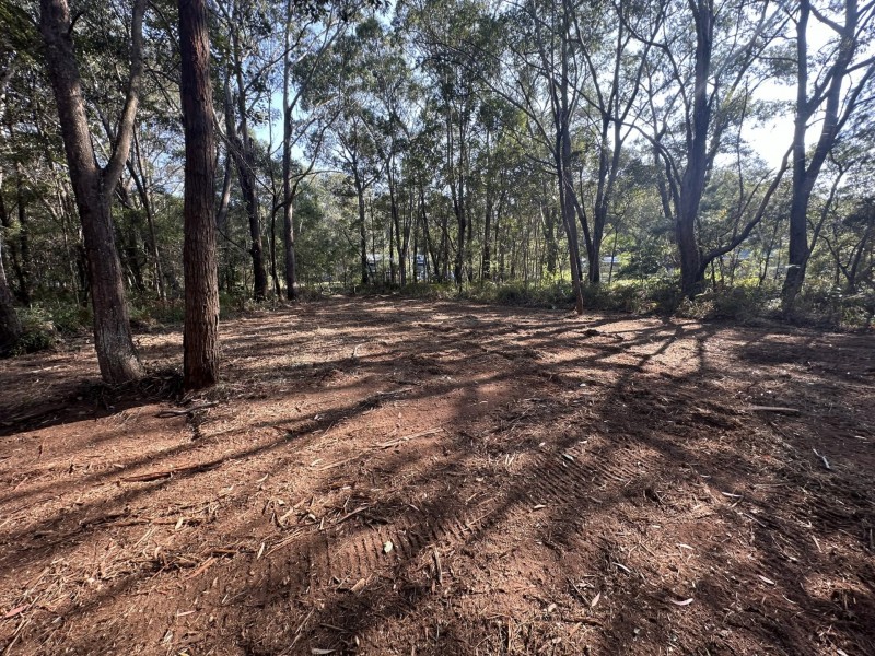 24 Martin Place, Russell Island QLD 4184