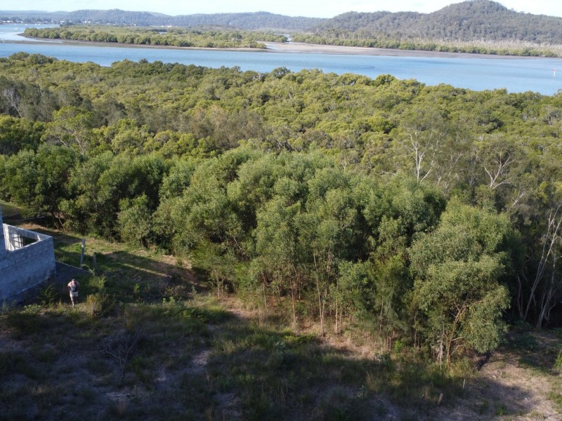 35 Aquamarine Ave, Russell Island QLD 4184