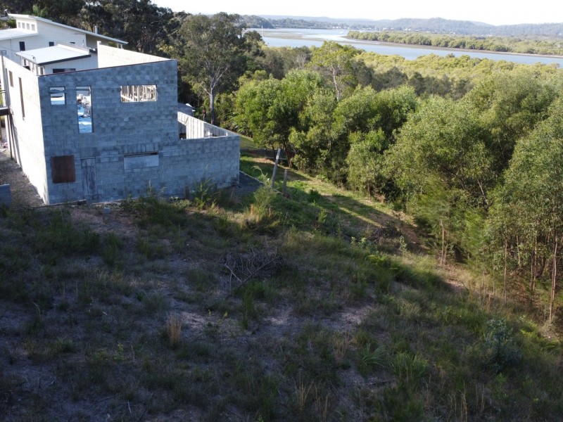 35 Aquamarine Ave, Russell Island QLD 4184