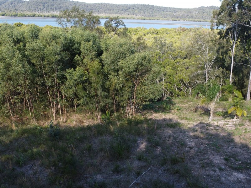 35 Aquamarine Ave, Russell Island QLD 4184