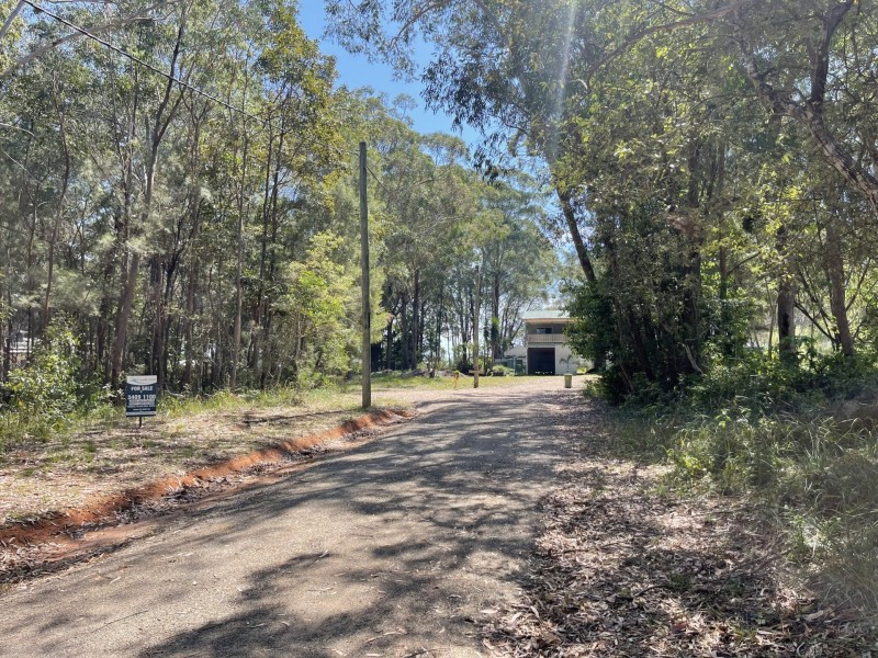 4 Canopy Cres, Russell Island QLD 4184
