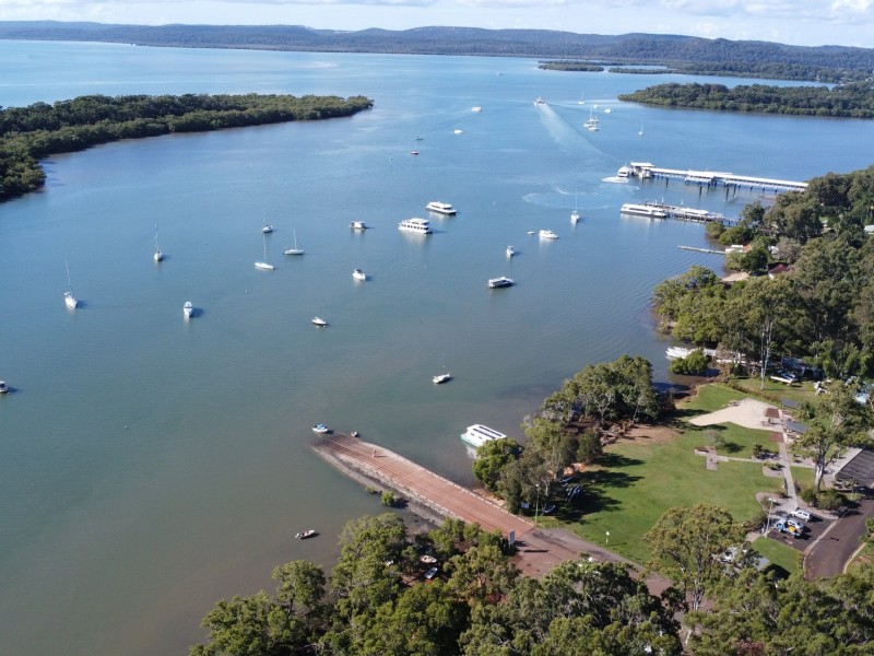37 Bauhinia Drive, Russell Island QLD 4184