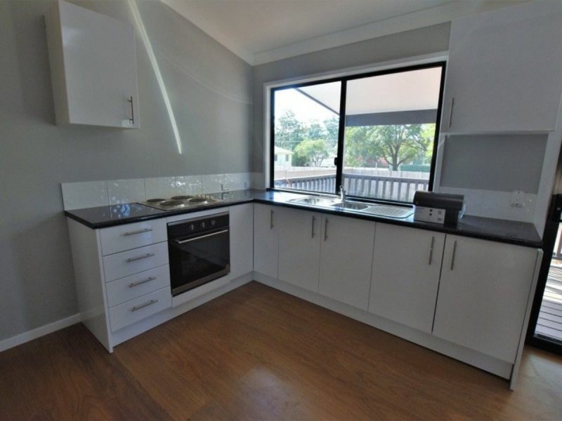 11 Pia Street, Russell Island QLD 4184