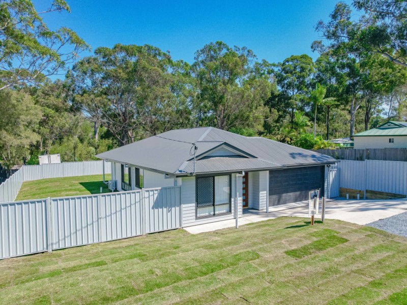 88 Minjerriba Road, Russell Island QLD 4184