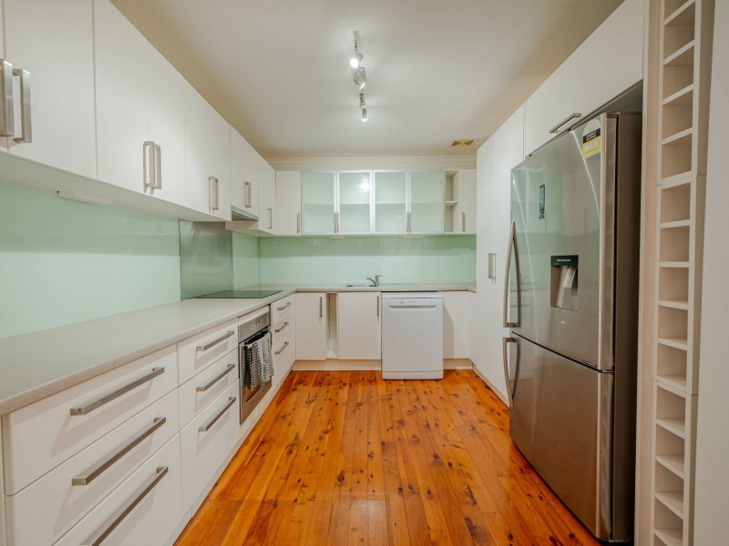 12 Alice Street, Russell Island QLD 4184