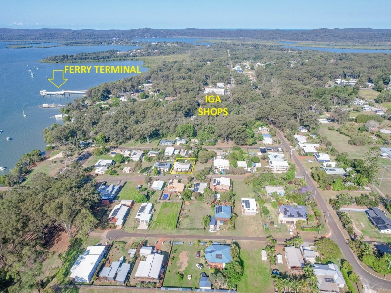 12 Alice Street, Russell Island QLD 4184