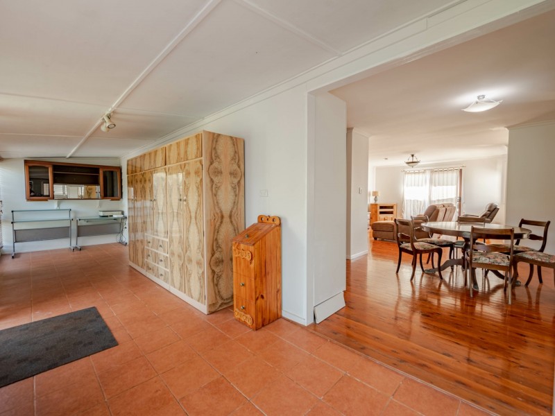 12 Alice Street, Russell Island QLD 4184