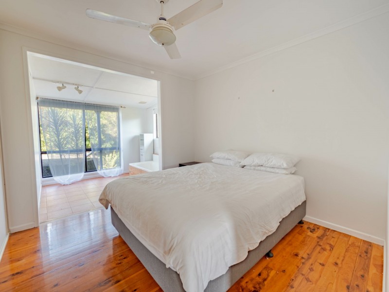 12 Alice Street, Russell Island QLD 4184