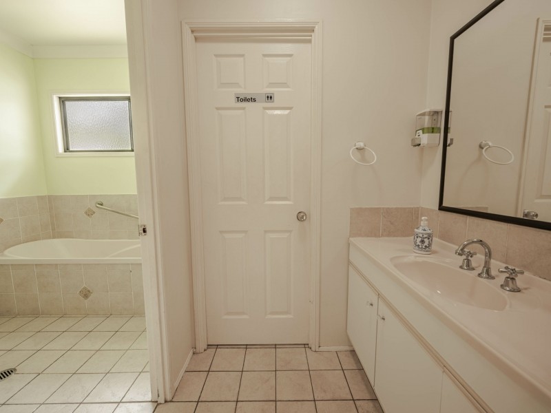 29 Letitia Ave, Russell Island QLD 4184