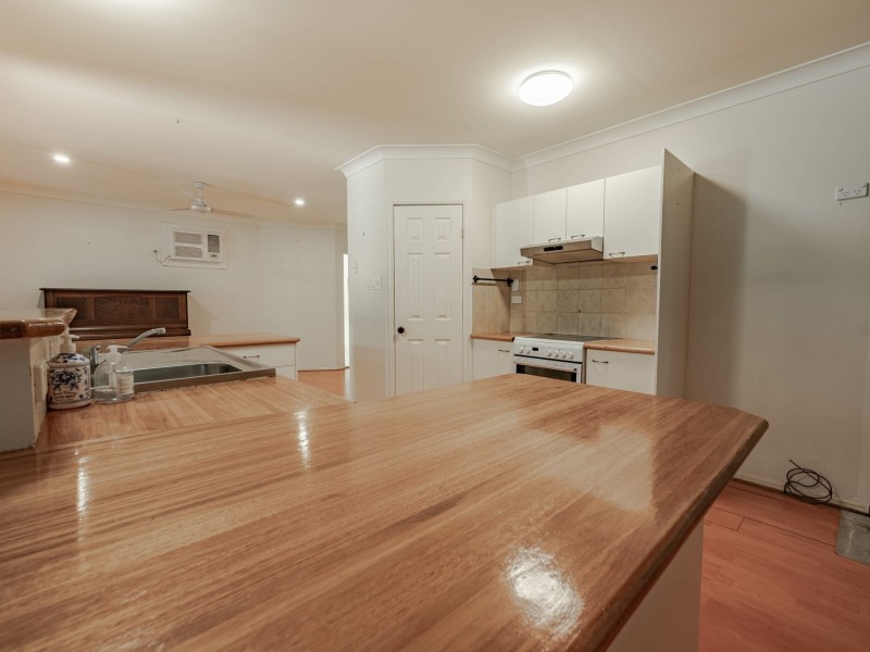 29 Letitia Ave, Russell Island QLD 4184