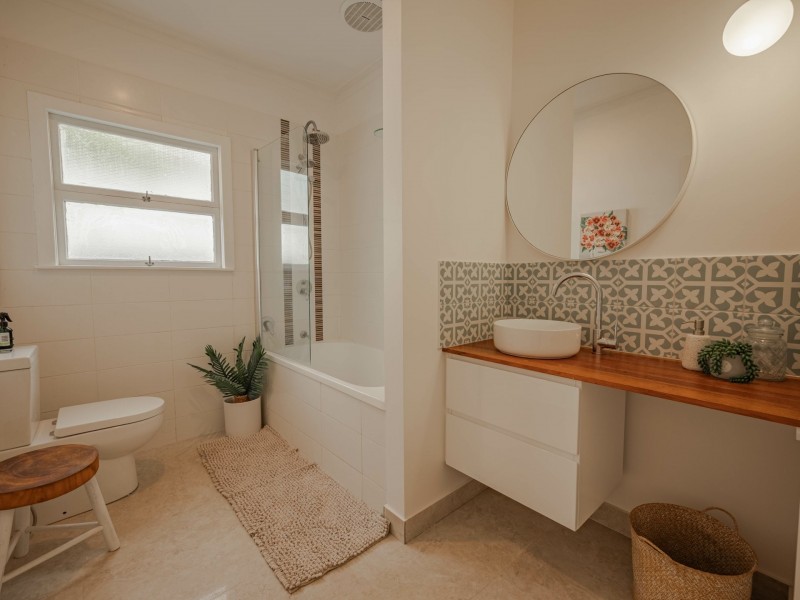 39 Barcelona Tce, Russell Island QLD 4184
