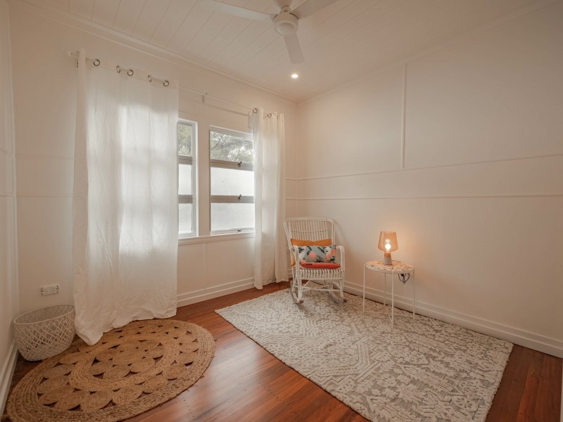 39 Barcelona Tce, Russell Island QLD 4184